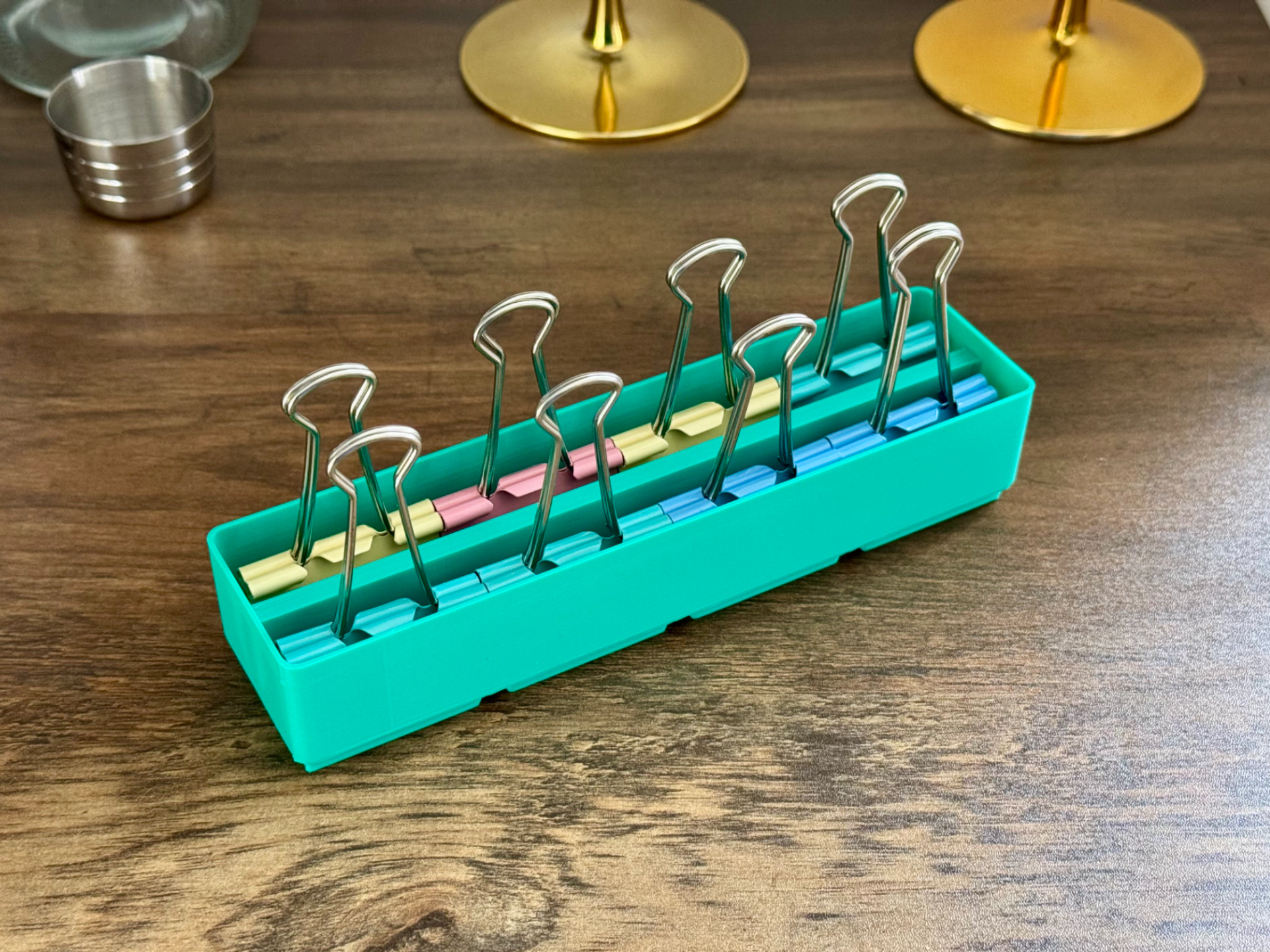 Gridfinity binder clip holder