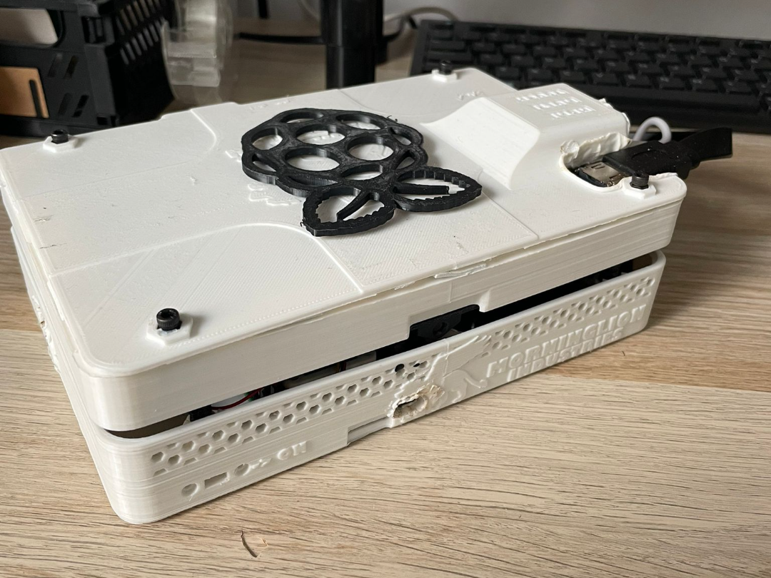 raspberry pi laptop v2 edited