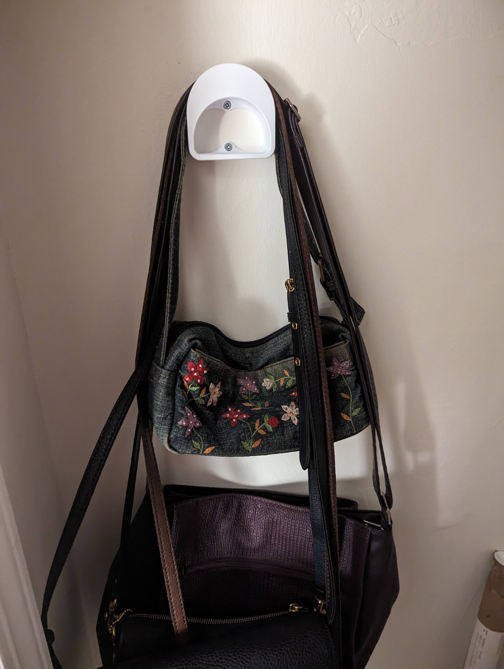 Sturdy Purse Wall Hanger