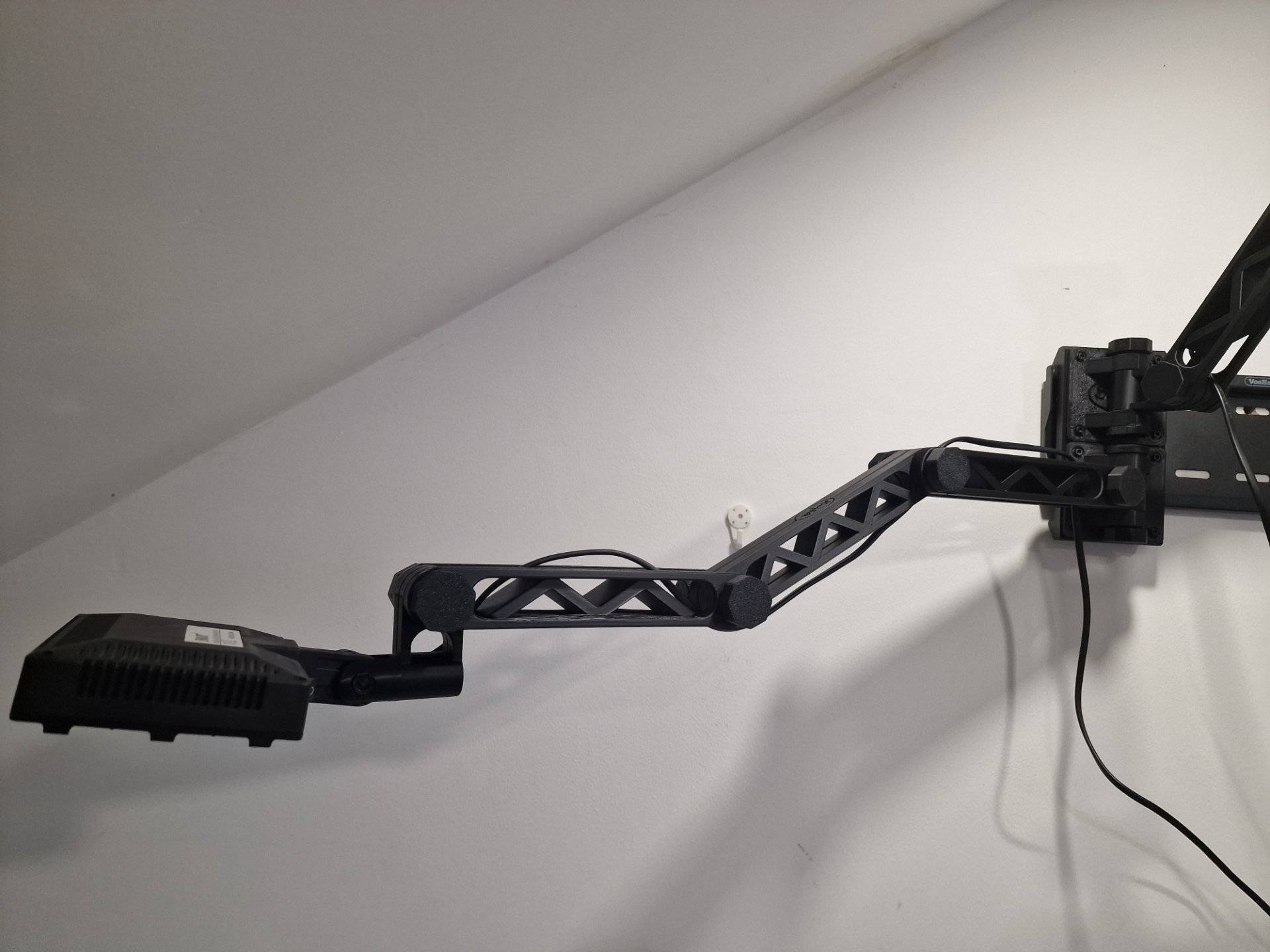 Articulating Arm LED Light Mount w/ TV Wall Mount