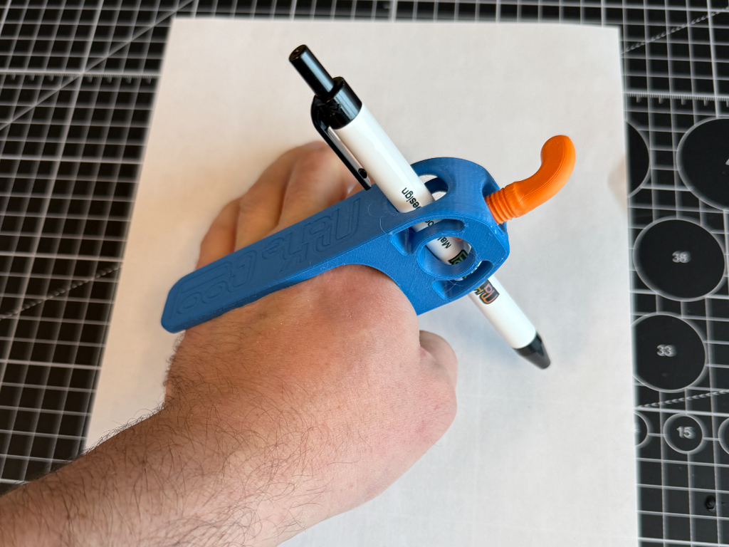 MakeGood Palm Pen - Small - Writing Device