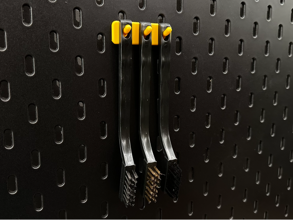 Skådis - Brush-Holder/Hooks