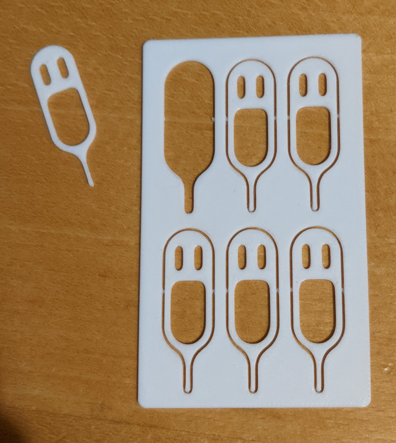Snap Out Toothpicks in Credit Card Carrier for your wallet