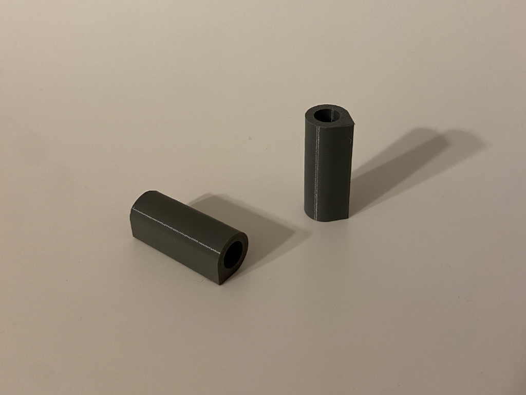 Portable MacBoook raiser/stand