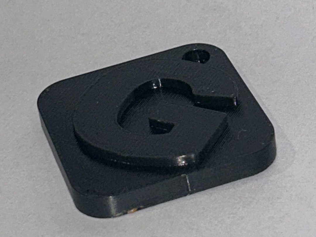 letter G keychain