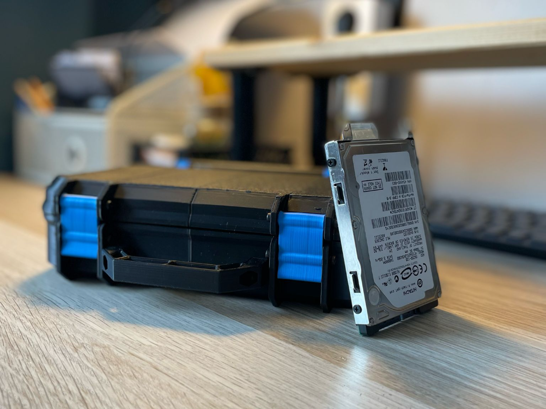 rugged raspberry pi laptop