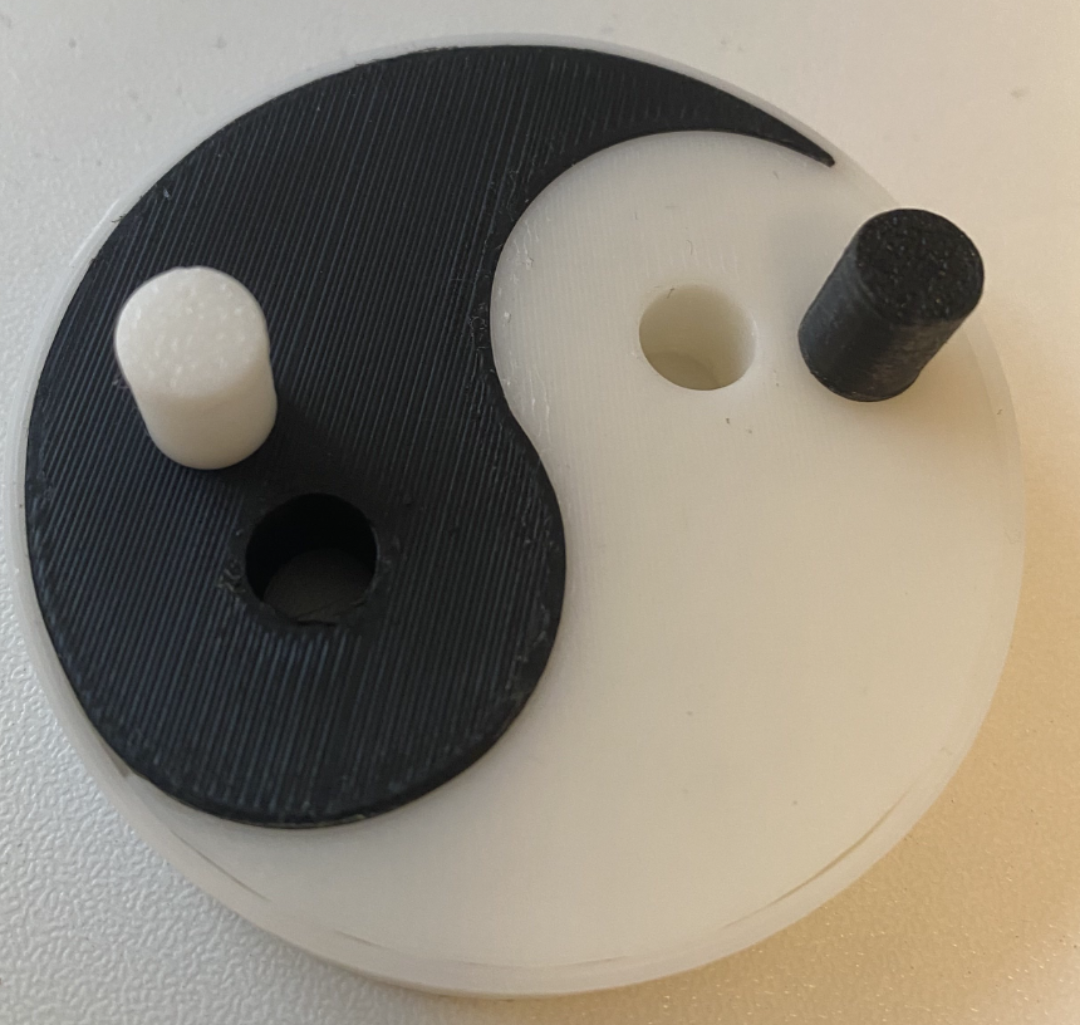 Yin and yang puzzle