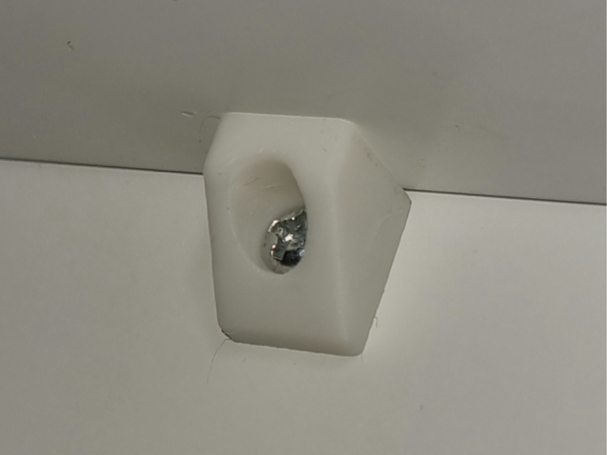 Shelf holder