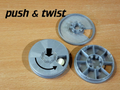 pill box with compliant twist lock (7 days)