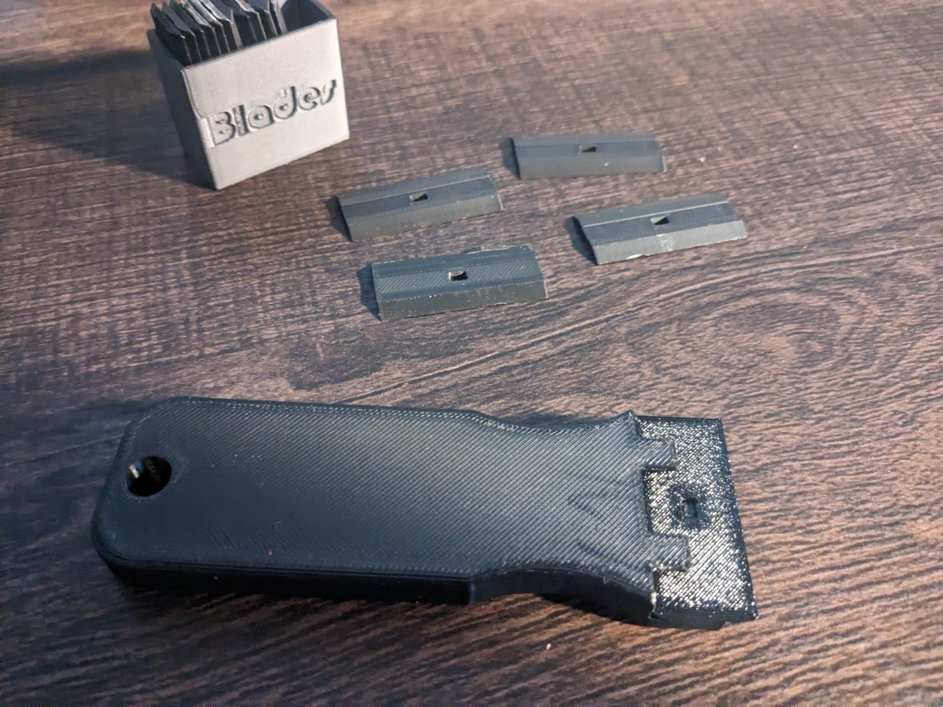 Plastic bed scraper