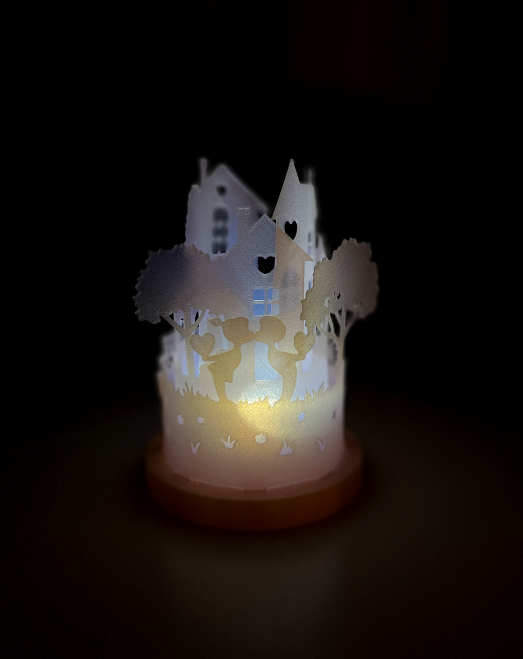 Valentine's Scene Round Lantern