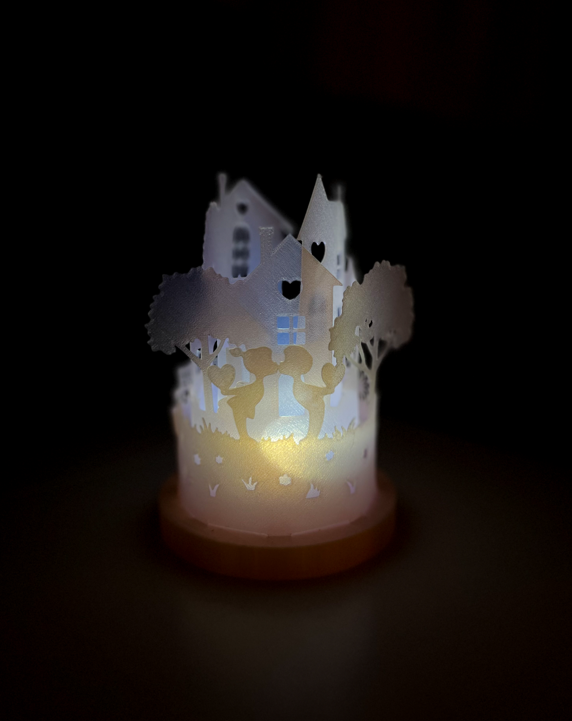 Valentine's Scene Round Lantern