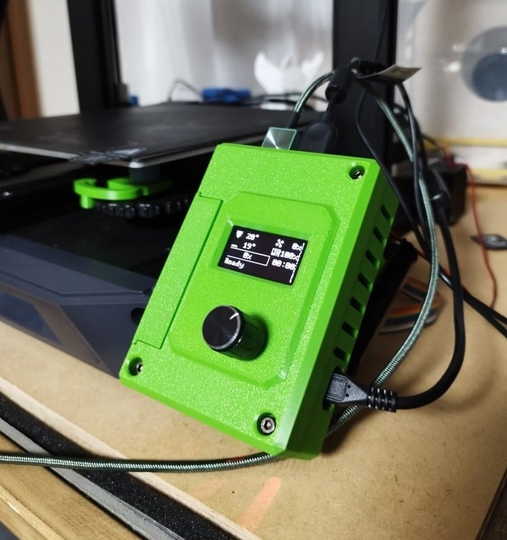 Raspberry Pi case with 1.3" OLED and encoder