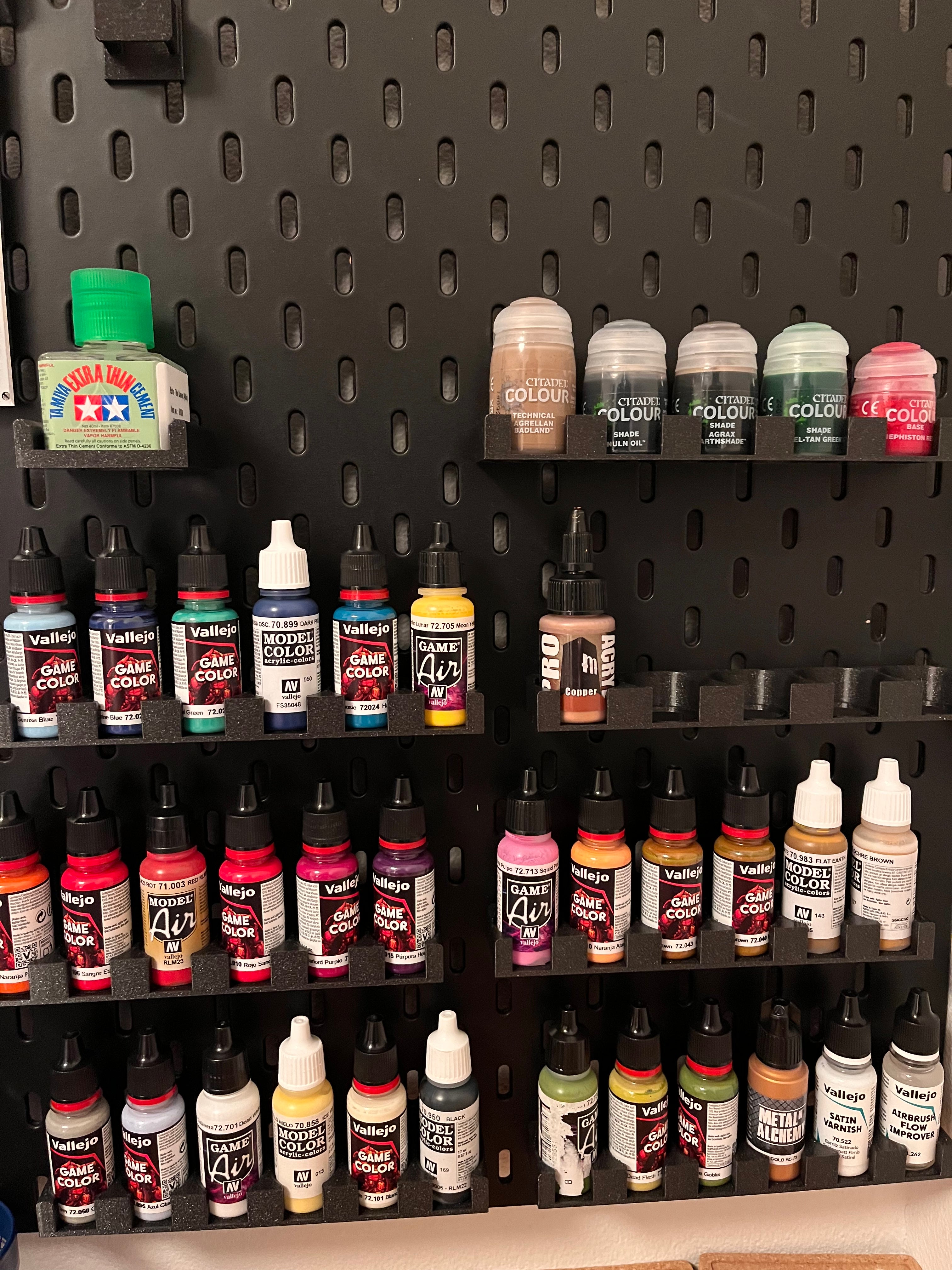 Skadis / Skådis - miniature paint holder (Vallejo / Citadel / Pro Acryl)