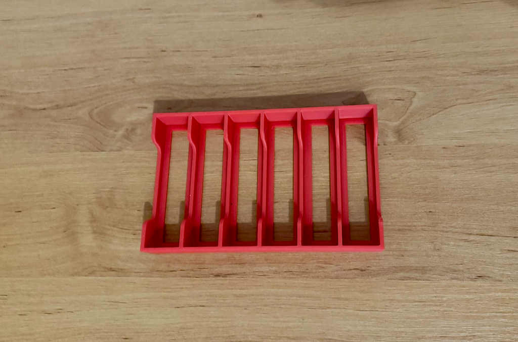 Hard drive stand for six 3.5" NORMAL drives