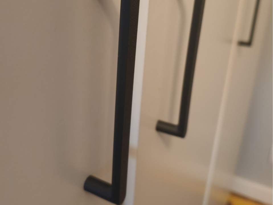 Dombas round handle