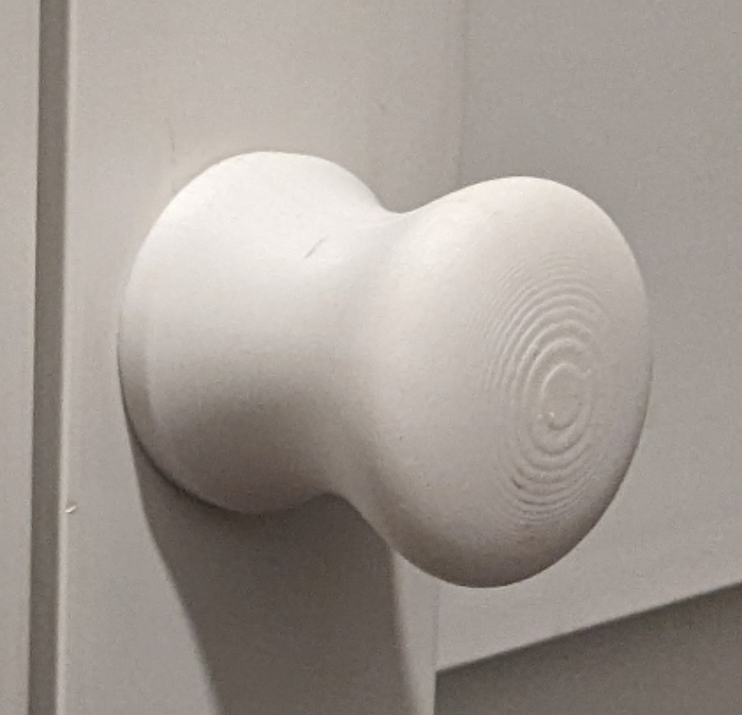 Closet door knob