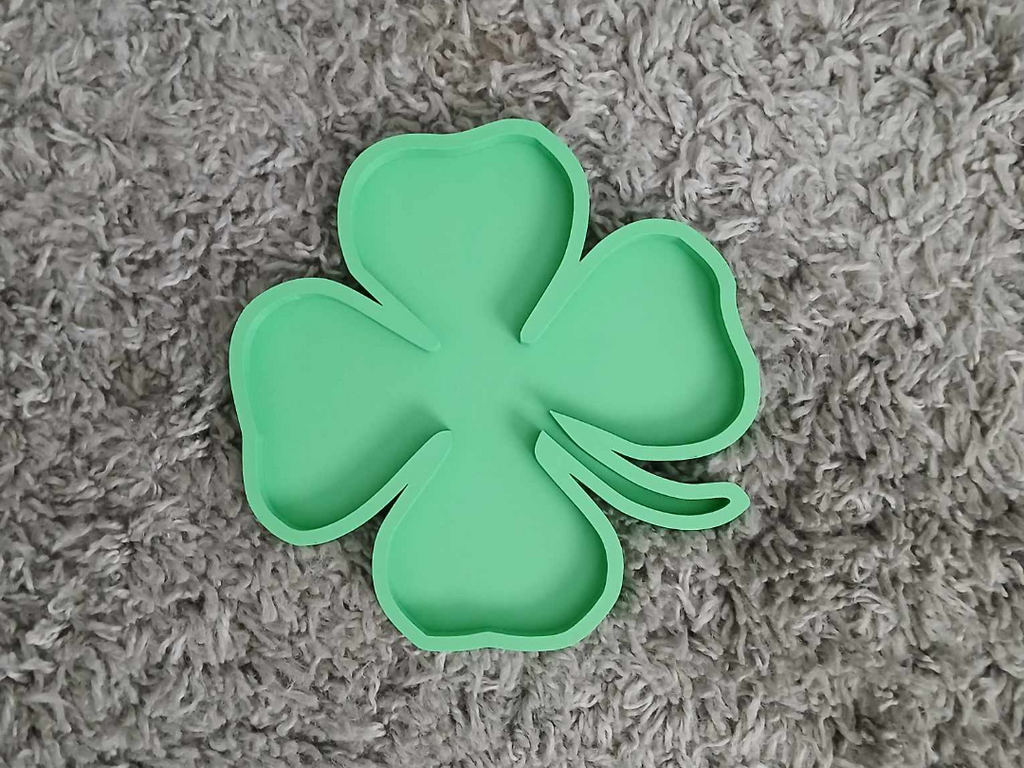 Four-Leaf-Clover Tray