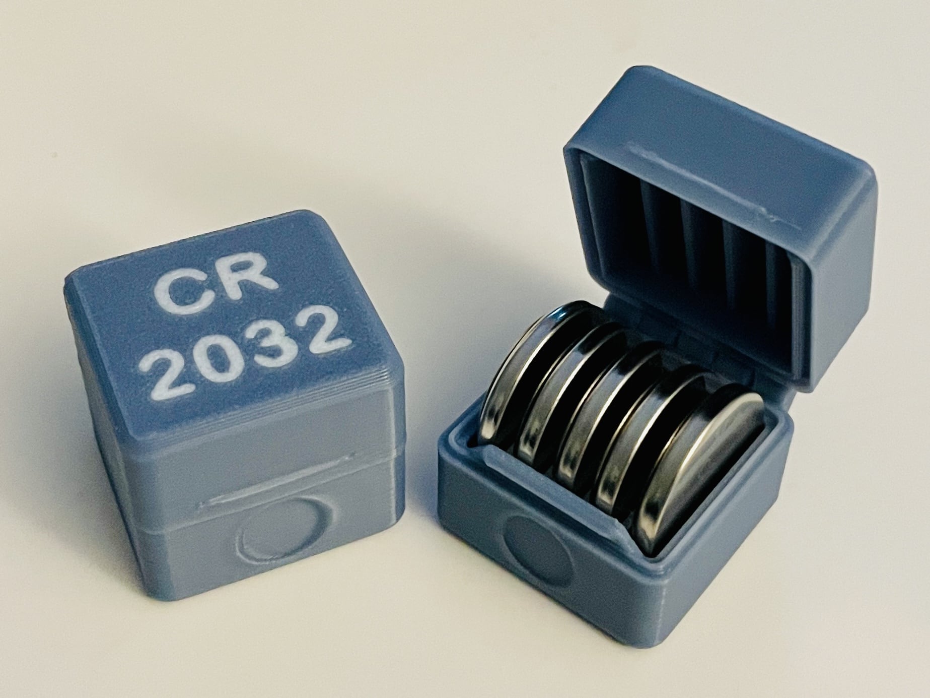 CR2032 Box for 5 Cells – Print-in-Place