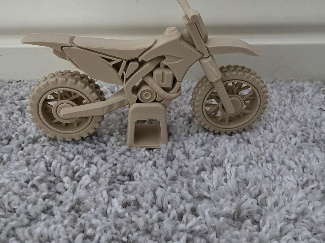 Dirt Bike no supports (Credit @Notorious)