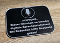 Warnschild Sprachassistent