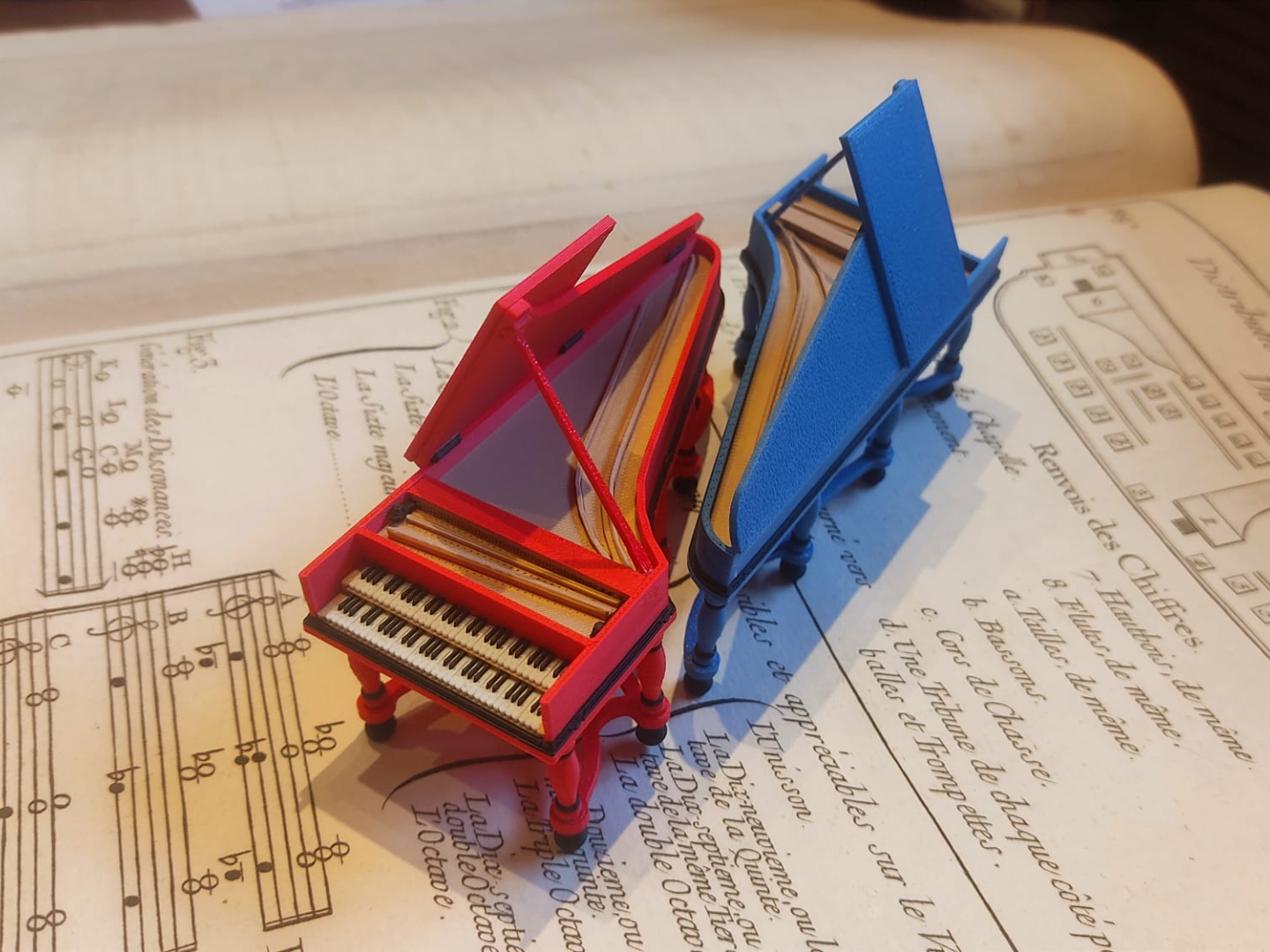 Mini Harpsichord Model