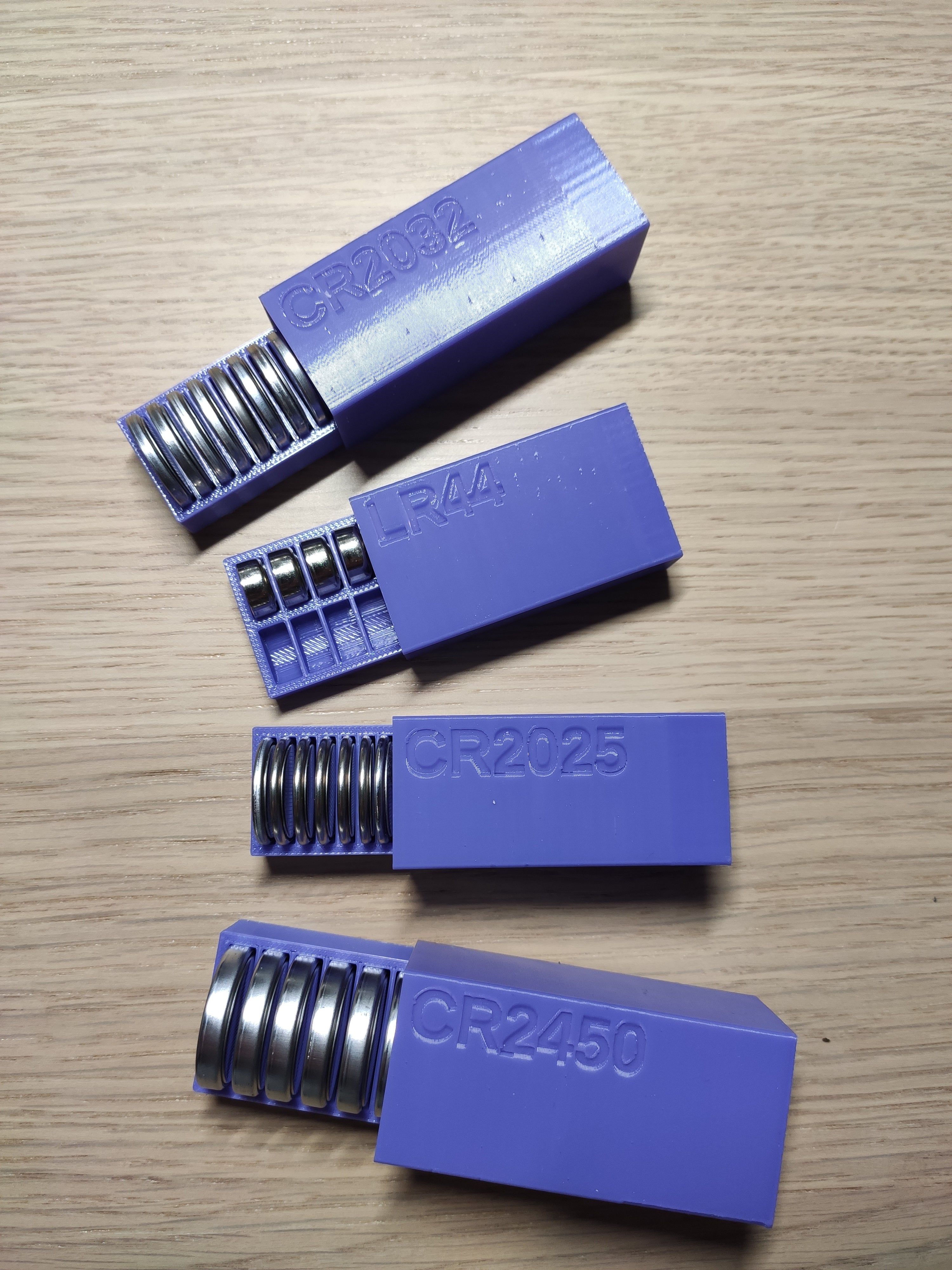 Small-Battery Cases (Parametric) v3