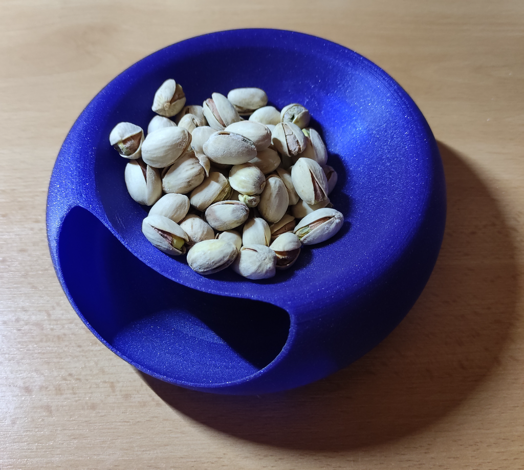Bowl for nuts