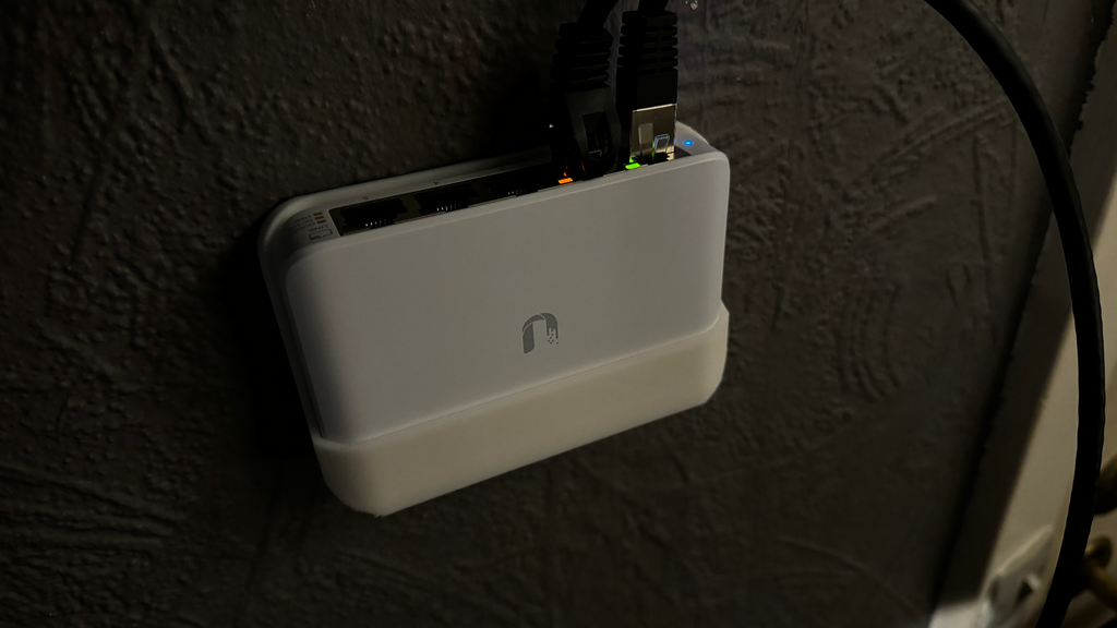 Unifi Flex Mini Switch Wall Mount
