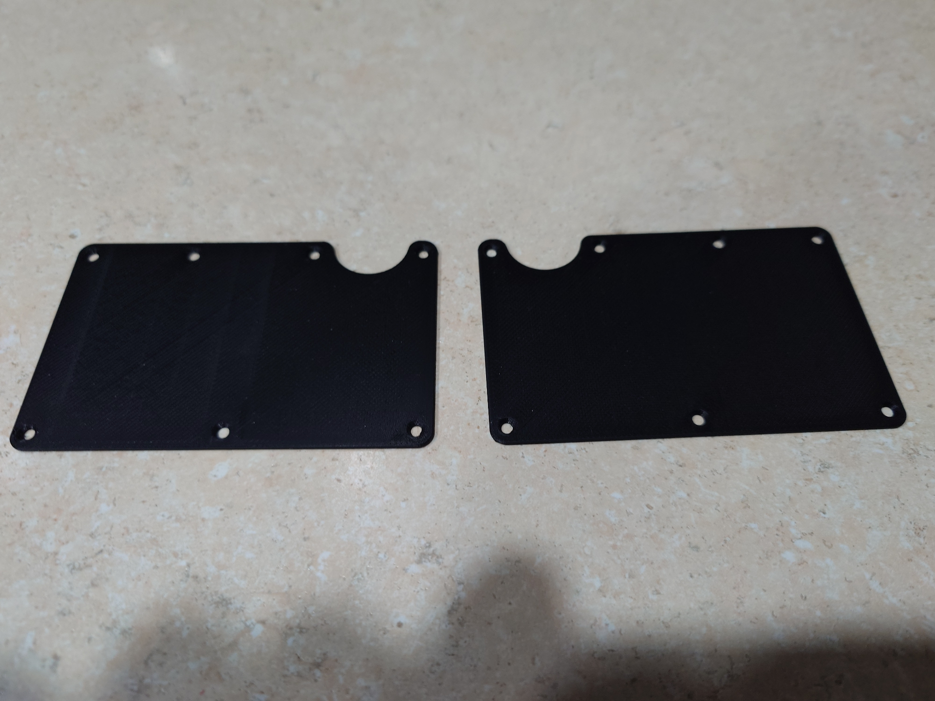 Ridge wallet rounded edges