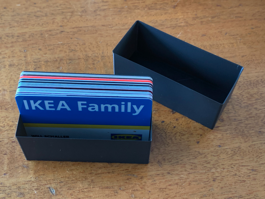 Credit card storage box / case / holder