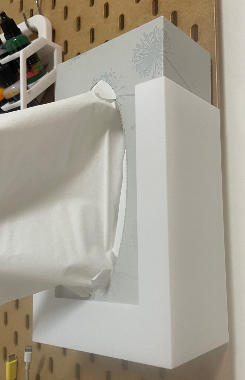 Skadis Halter für Taschentuchbox (mit 2 Haken)