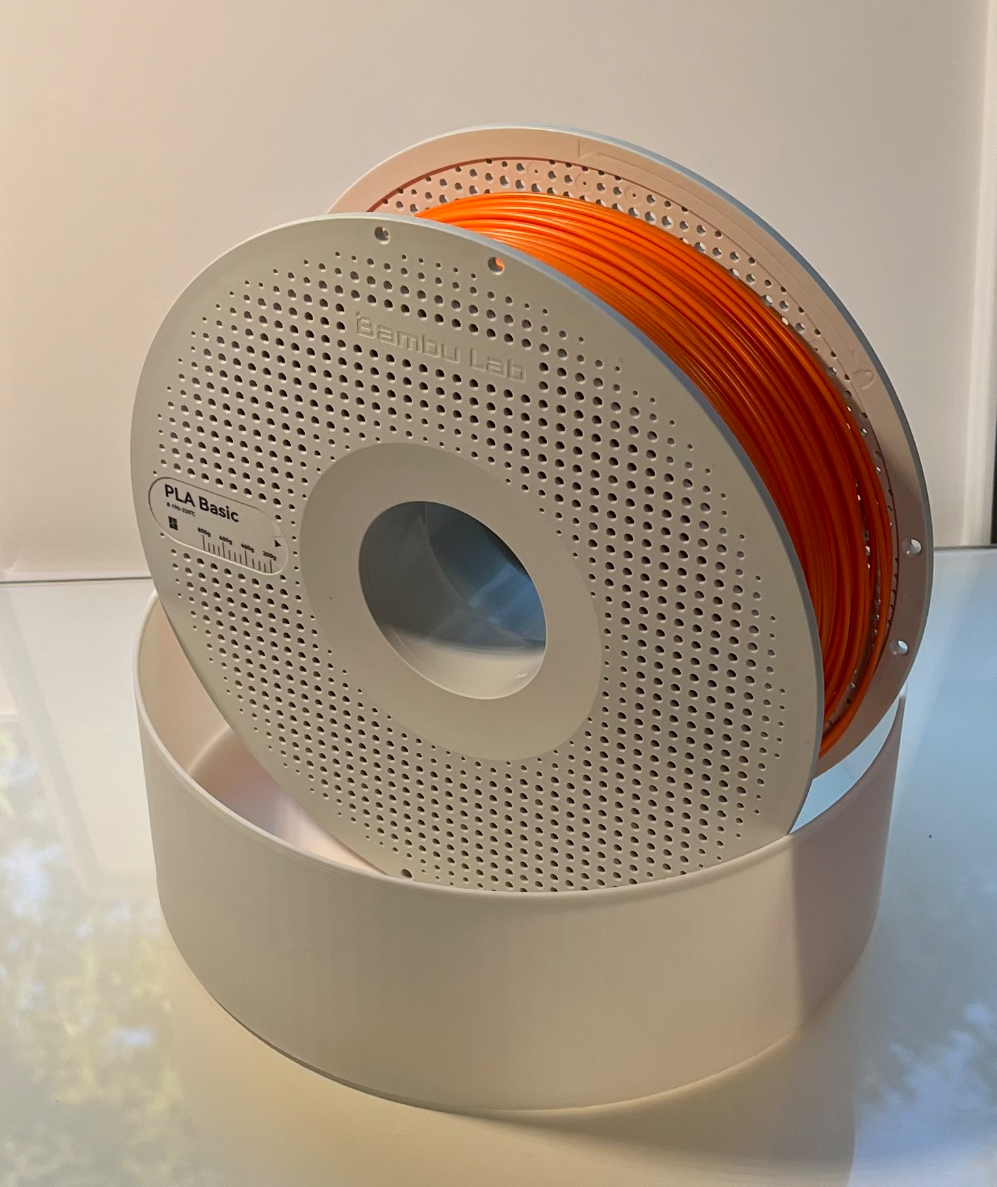 Lightweight filament box