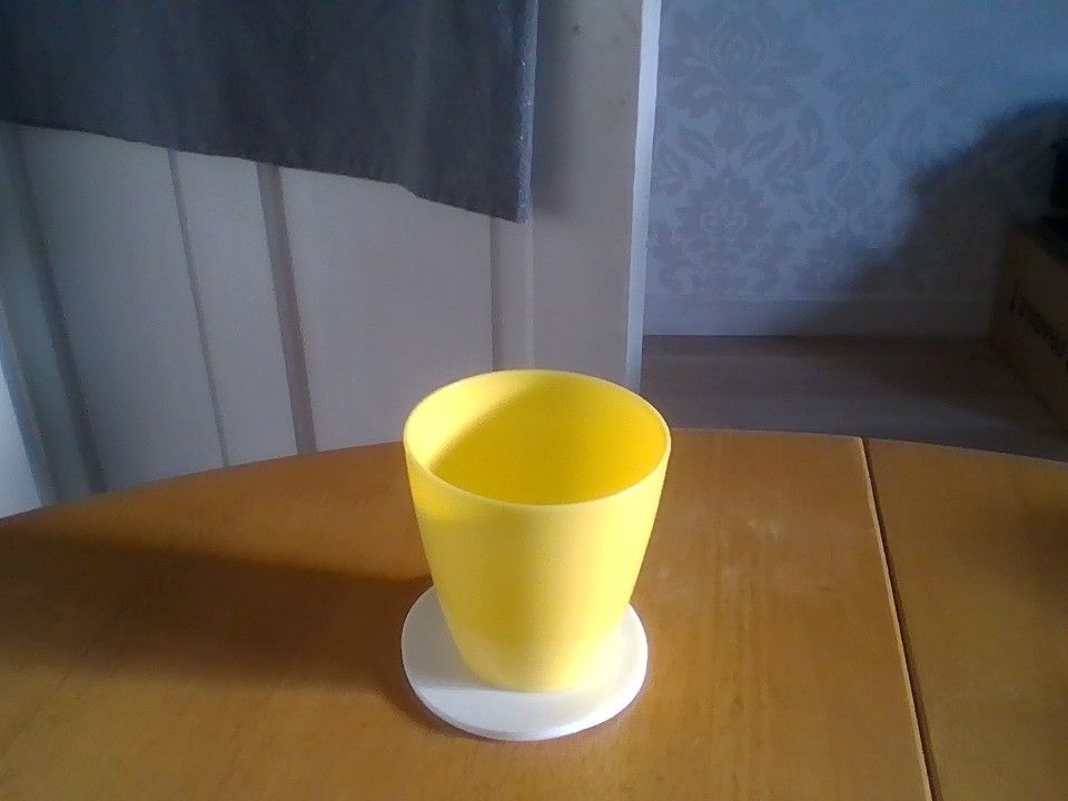 Quick making coaster for cups and mugs.