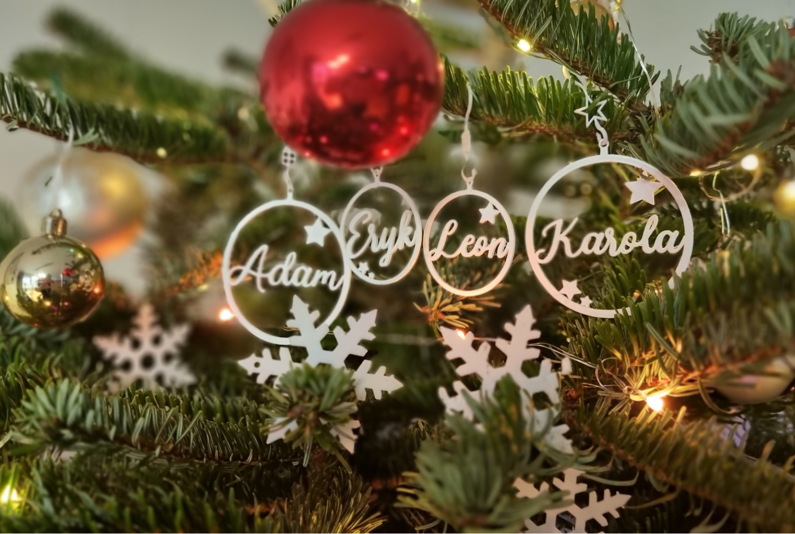 Christmas baubles with names