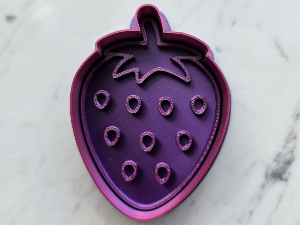 Strawberry Baking Cookie Cutter Shape Playdoh