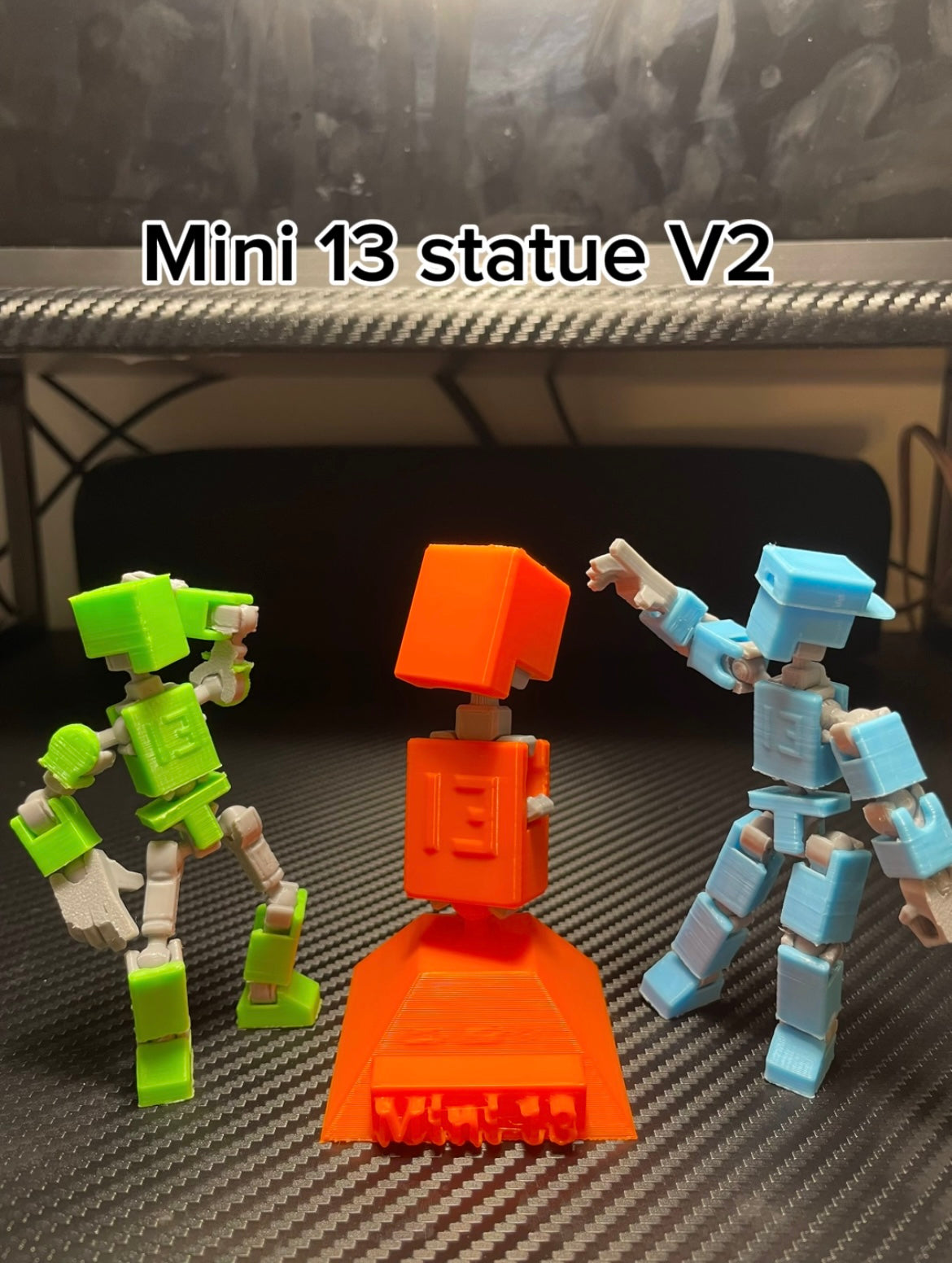 Articulated mini 13 statue multi color