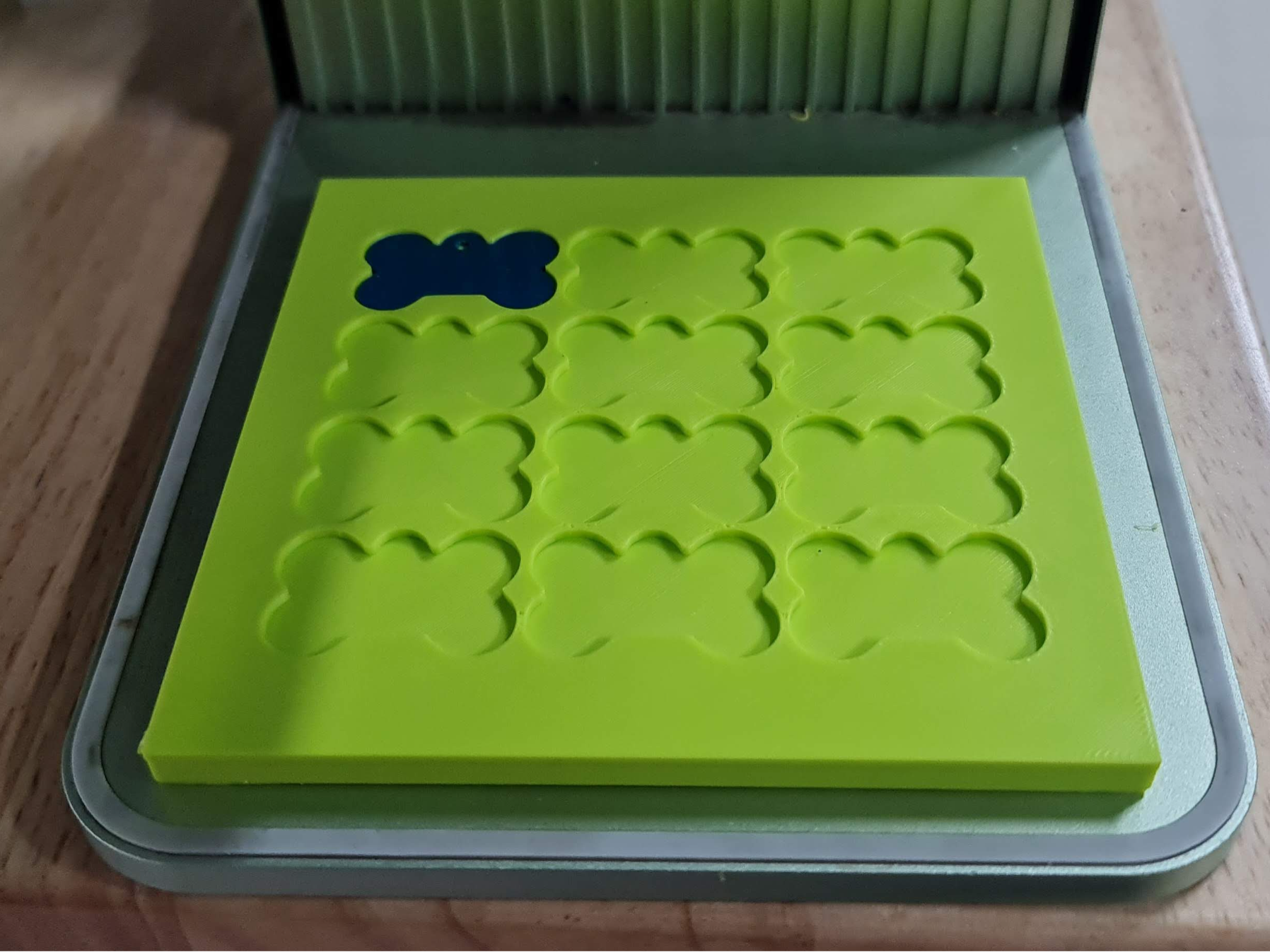 XTool F1 31x21 Small Pet Tag Jig