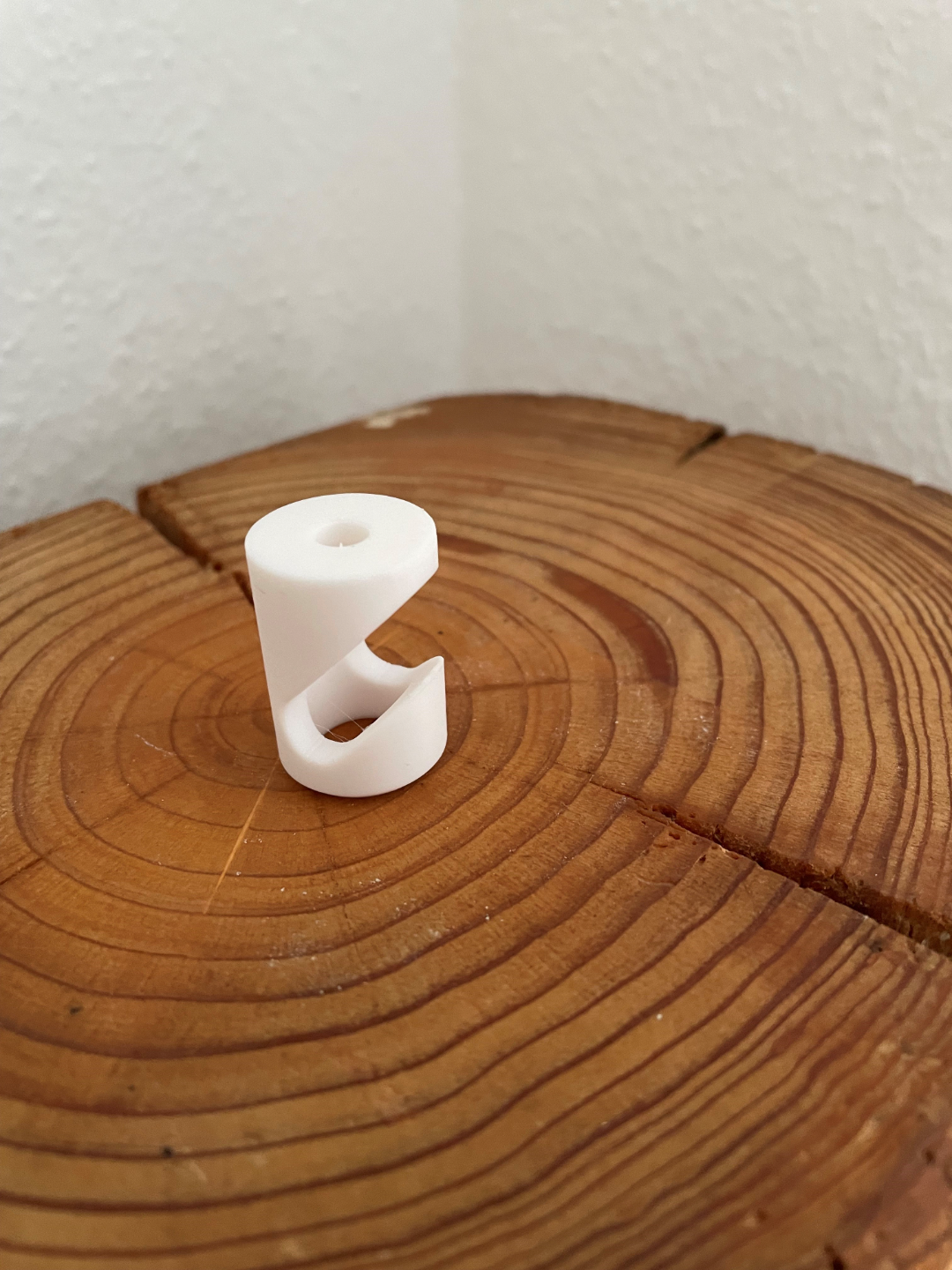 Ceiling hook cable mounting for Ikea lamp