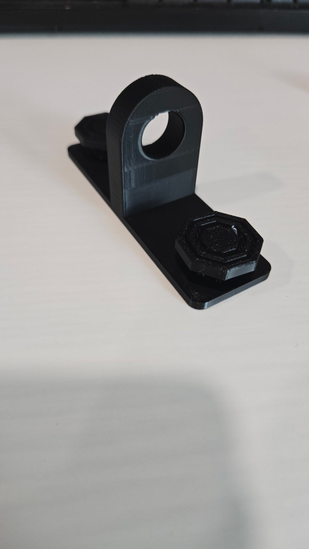 Multiboard Anchors for Cable Management Spine