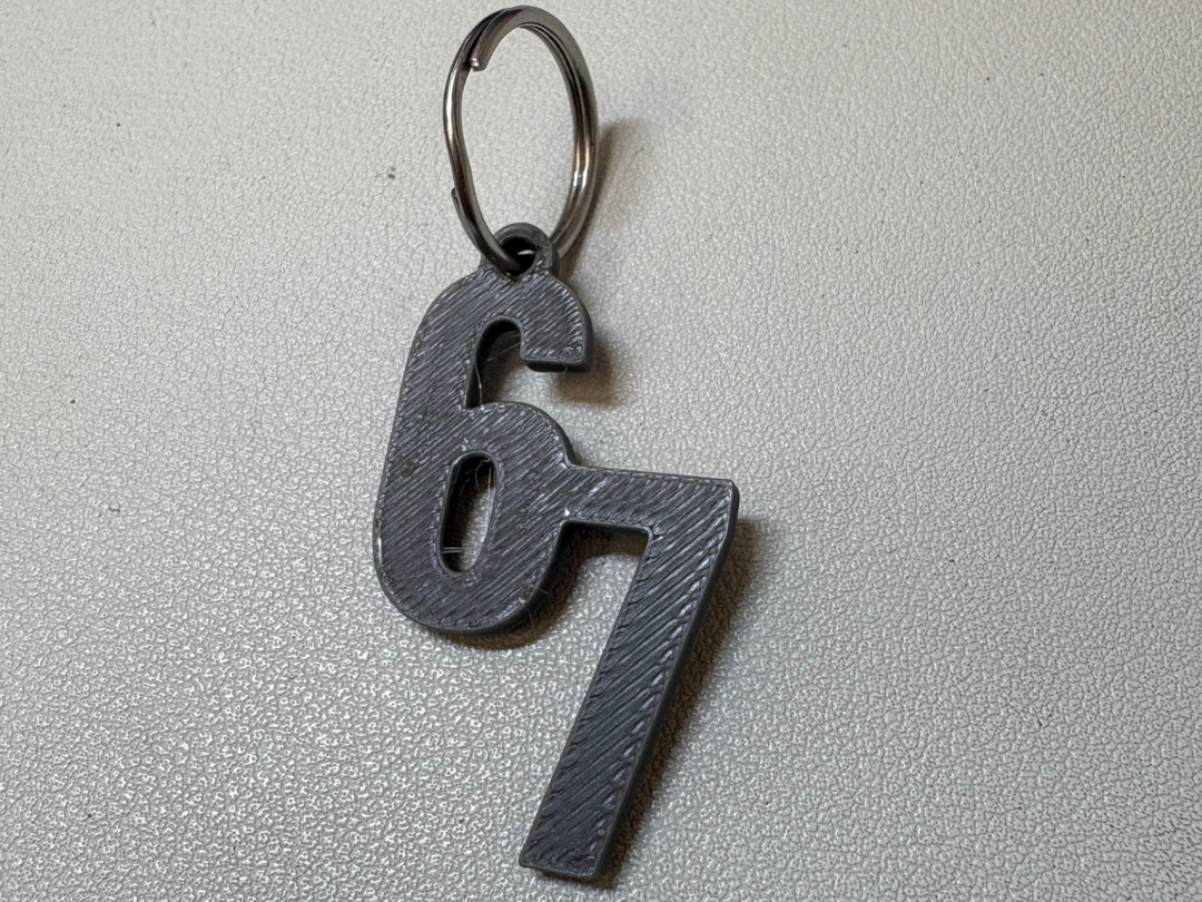 67 6 7 6-7 Keychain 1g Filament quick print