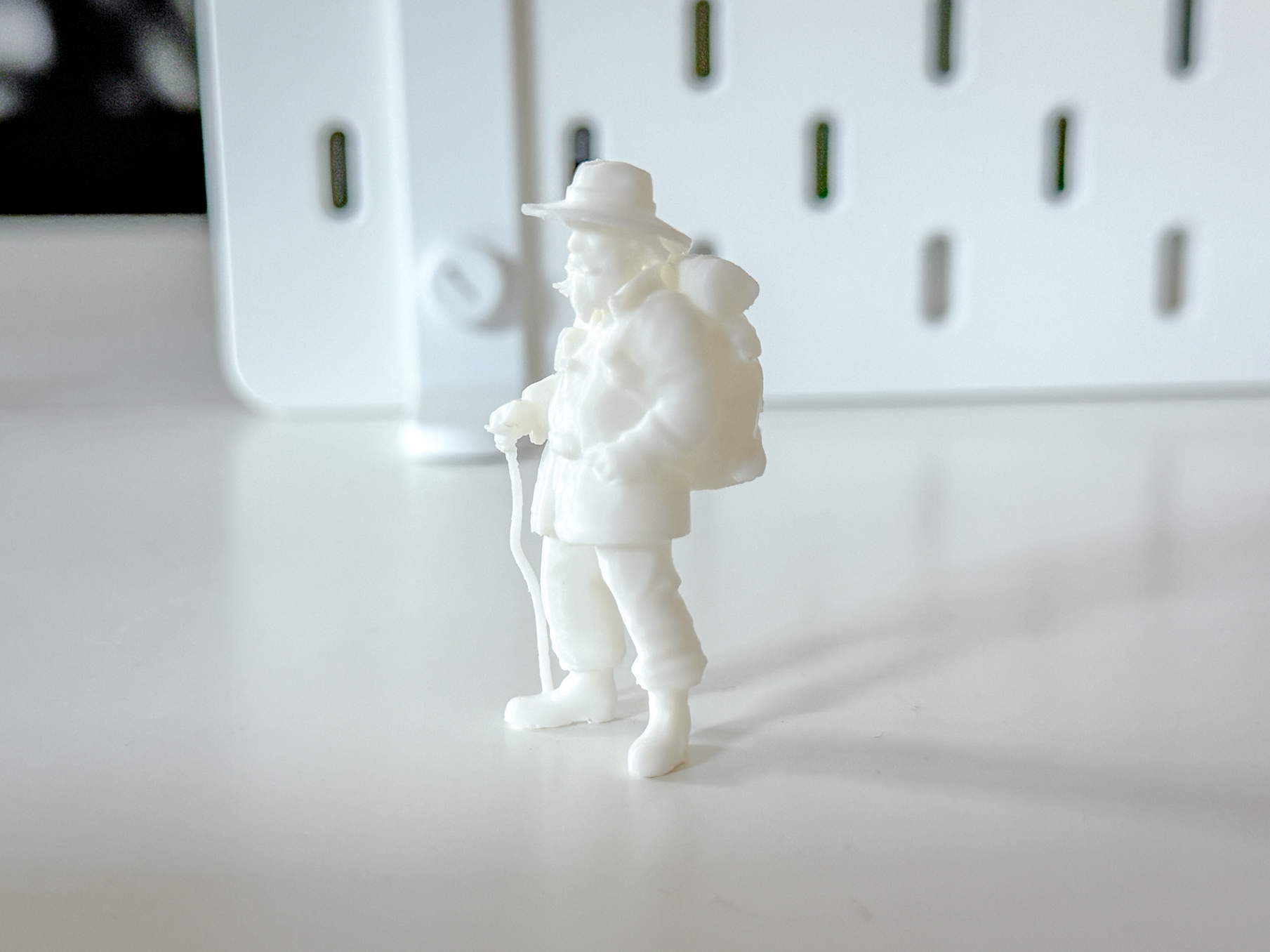 Miniature Explorer/Old Man for your Diorama