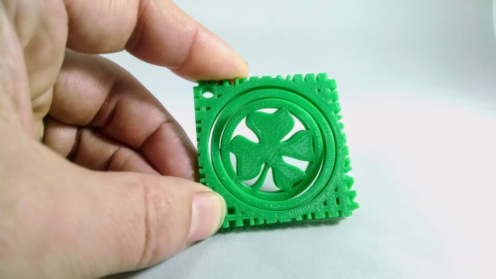 St. Patty's Day 4 Leaf Clover Gimbal