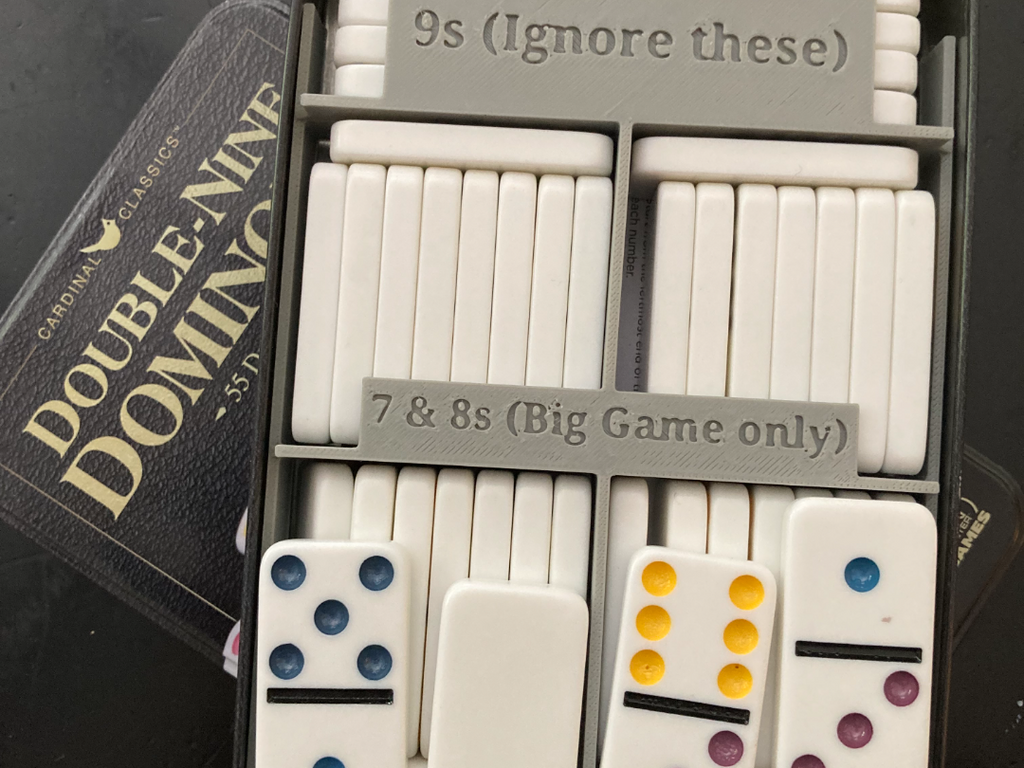 Cardinal Classics 9-9 divider for players of "42"