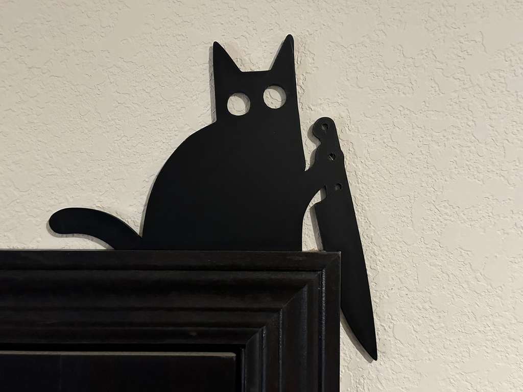 Cat Knife Door Corner