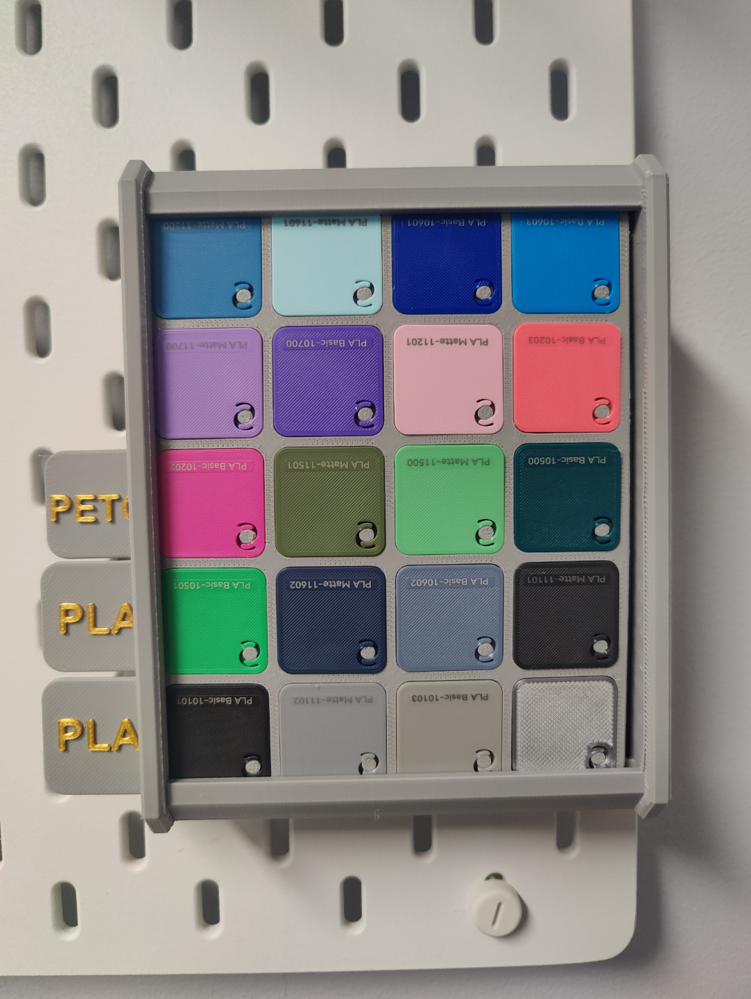 Bambu Lab swatches case for Ikea Skådis