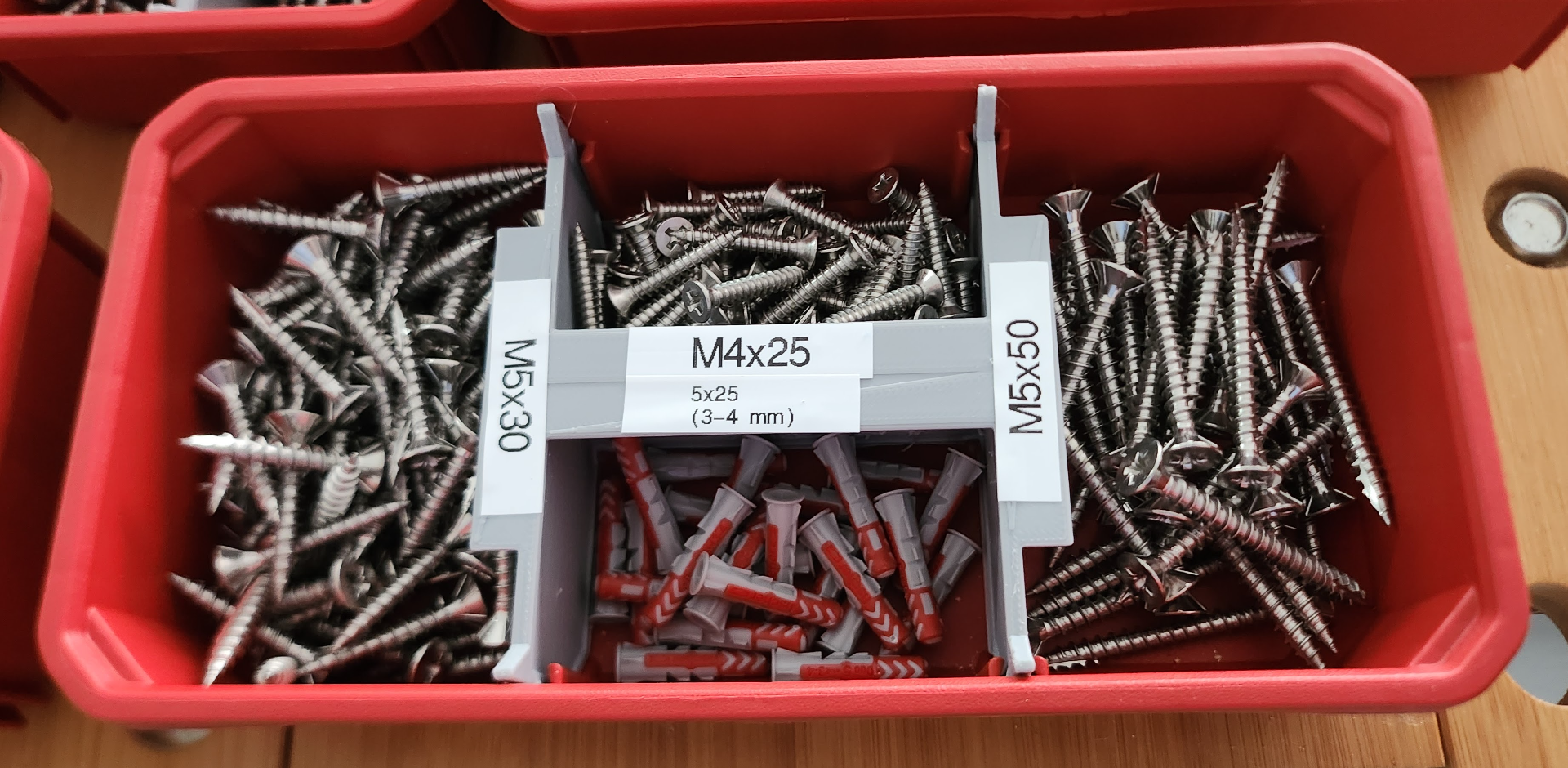 Packout large bin H divider for labels