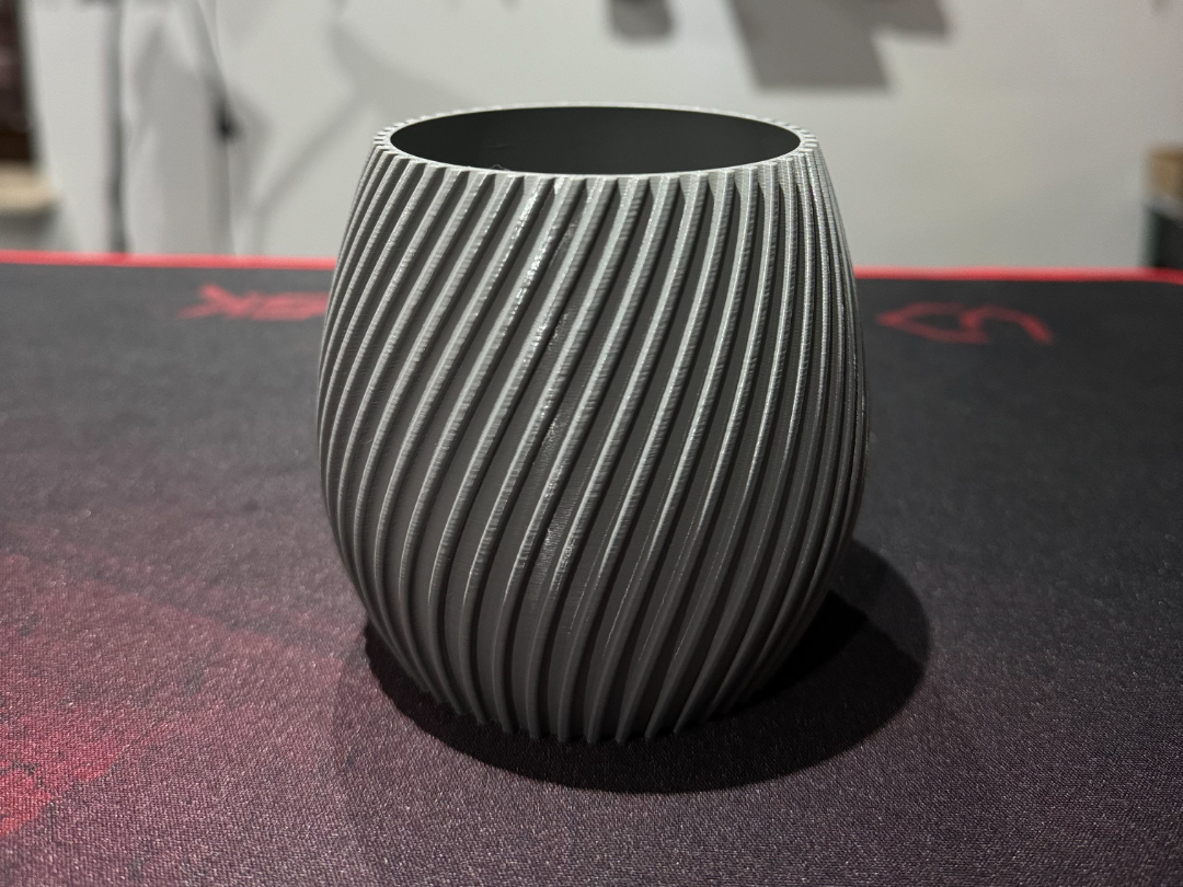 Basic Vase (Small)