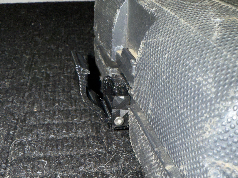Halfords Replacement Toolbox Lach