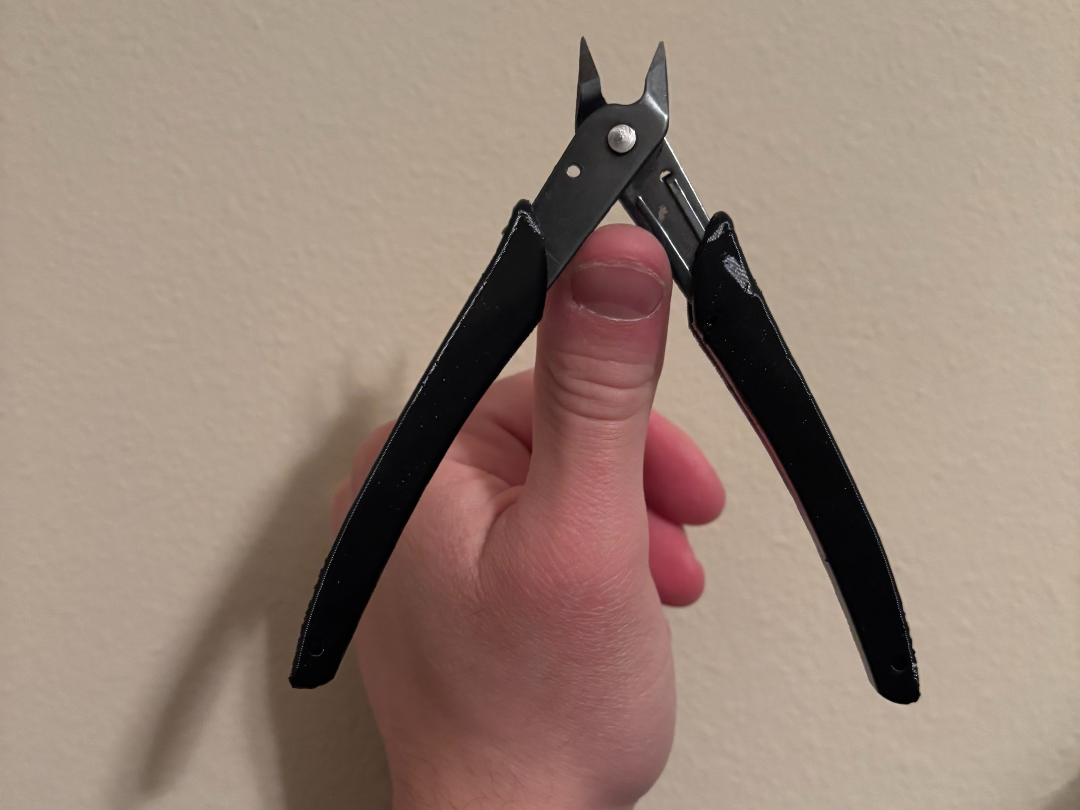 Replacement TPU handles for flush cutters